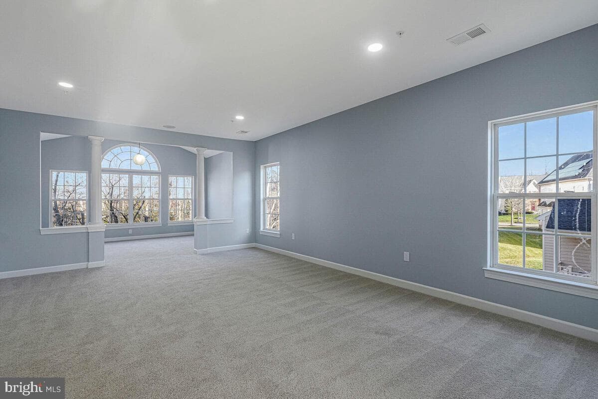 10818 Constitution Drive photo 48