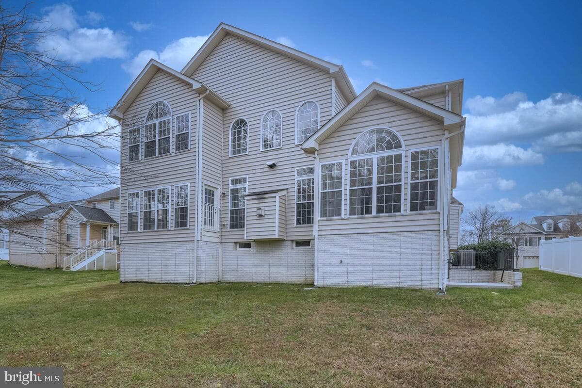 10818 Constitution Drive photo 65