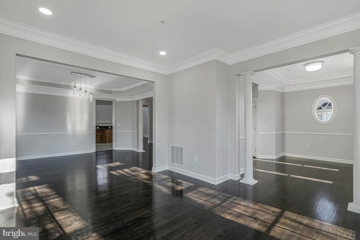 10818 Constitution Drive photo 7