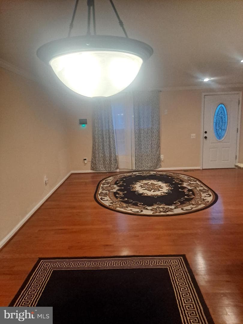 1208 Bannister Circle photo 12