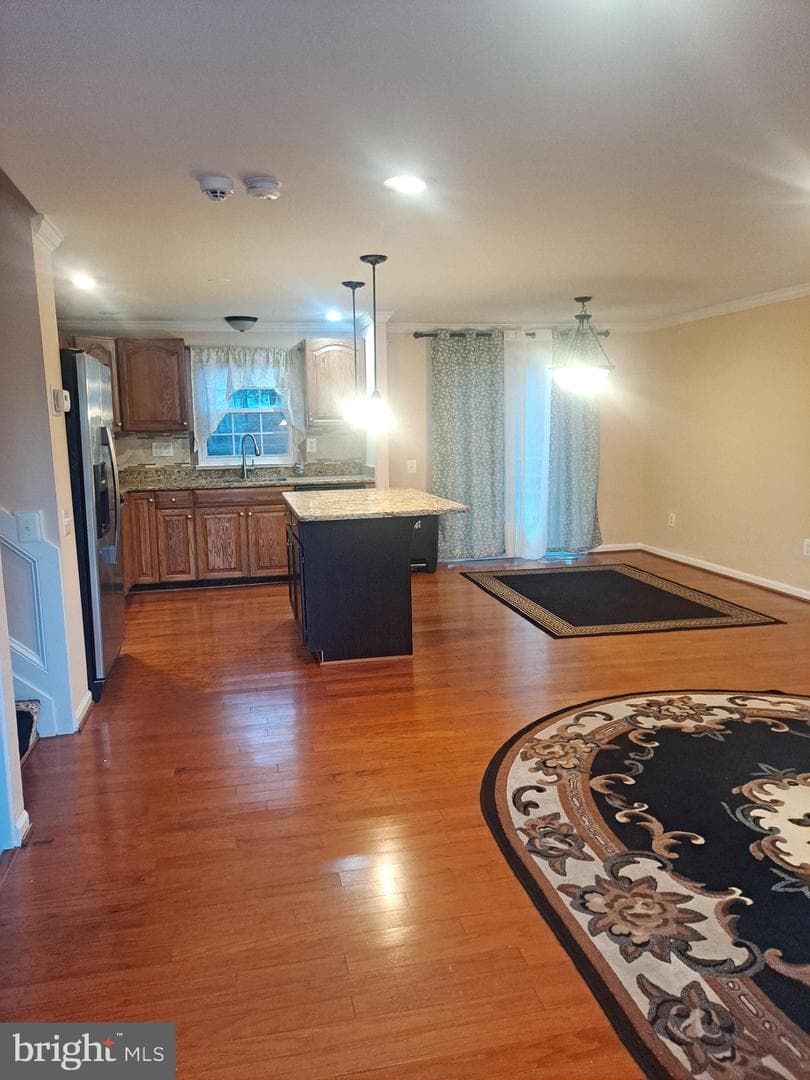 1208 Bannister Circle photo 8