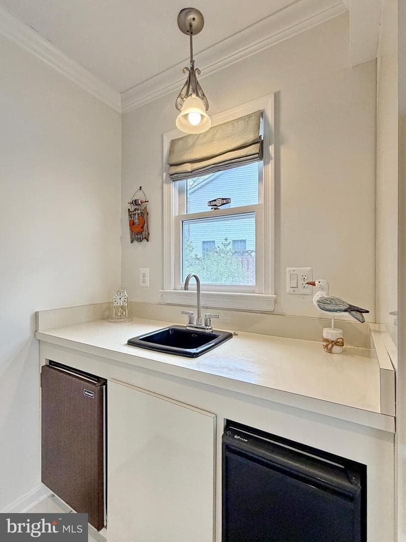 1020 Suffolk Drive photo 37