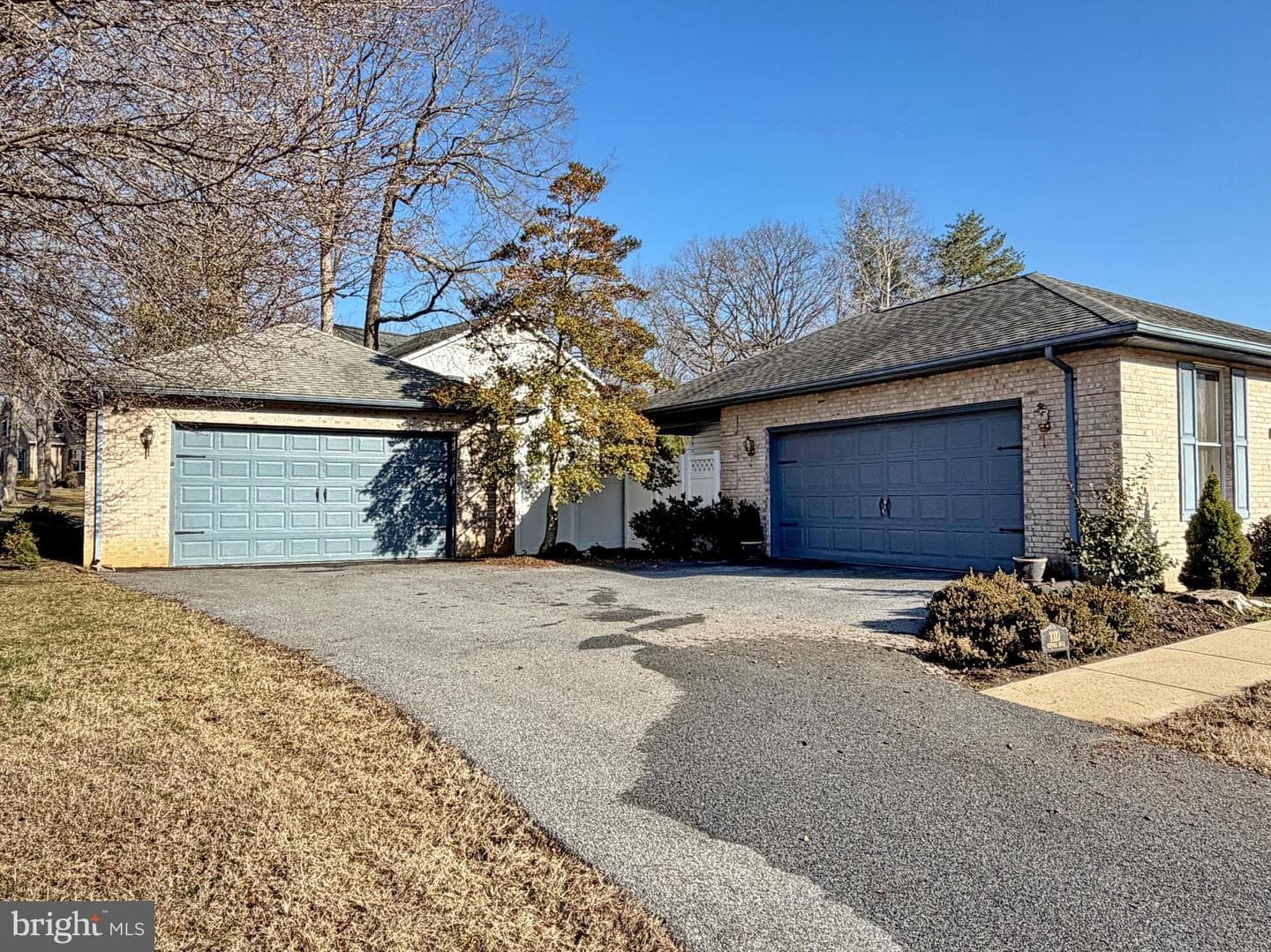1020 Suffolk Drive photo 7