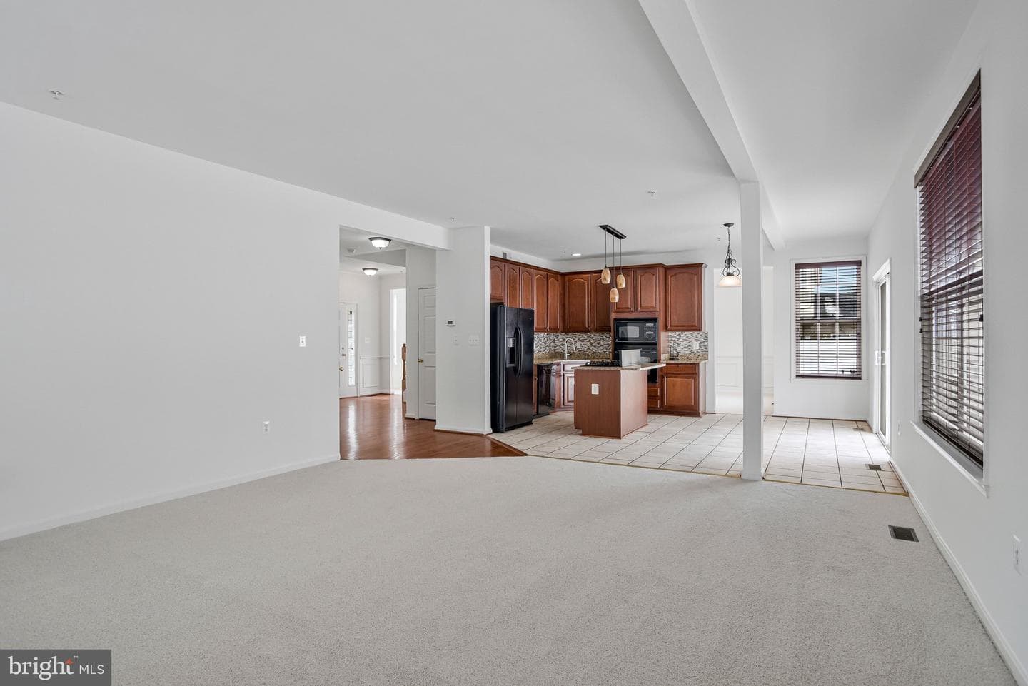 7446 Tottenham Drive photo 18