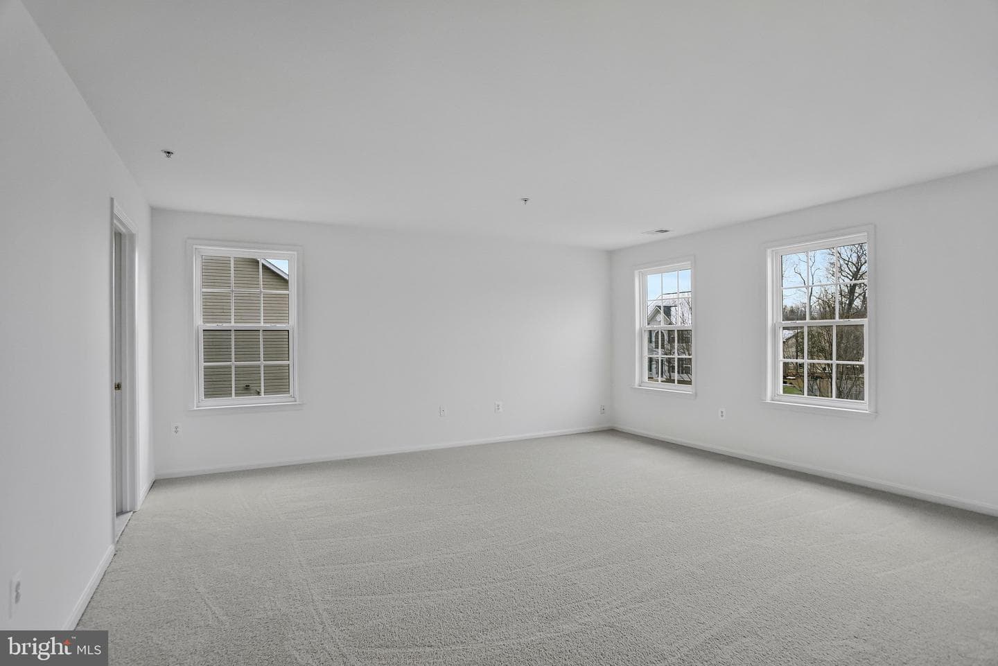 7446 Tottenham Drive photo 21