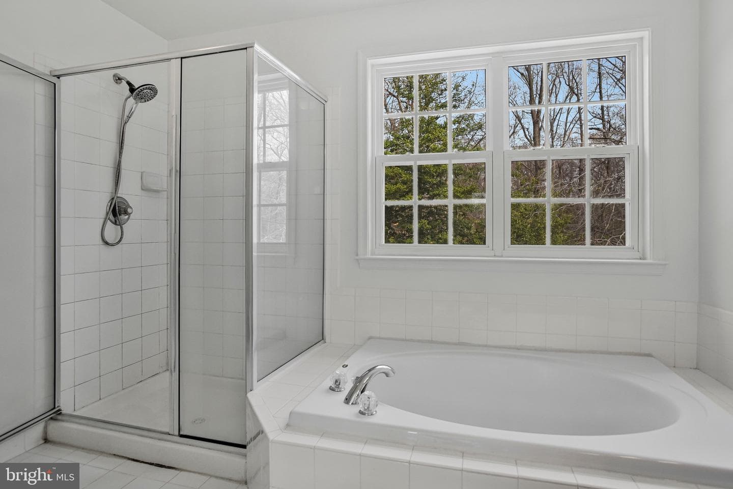 7446 Tottenham Drive photo 26