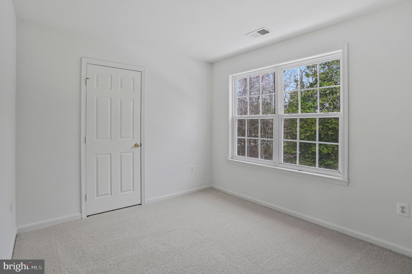7446 Tottenham Drive photo 29