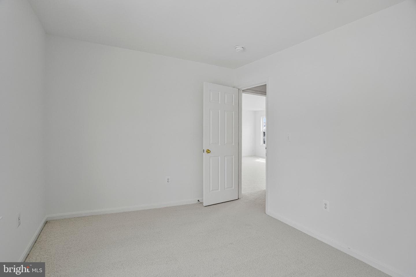 7446 Tottenham Drive photo 30