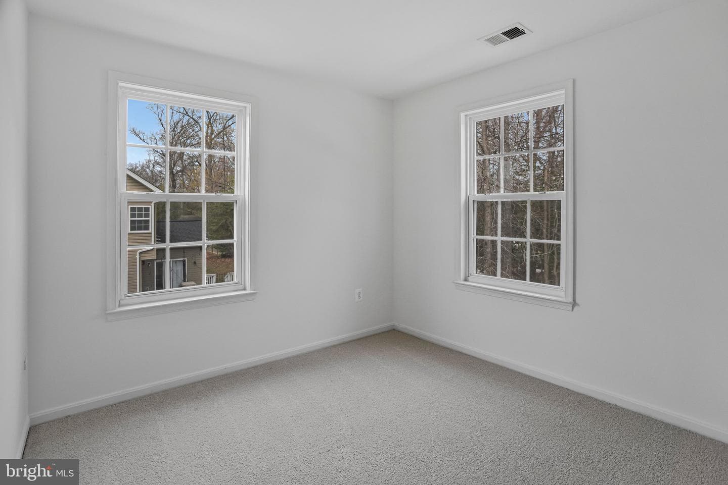 7446 Tottenham Drive photo 31