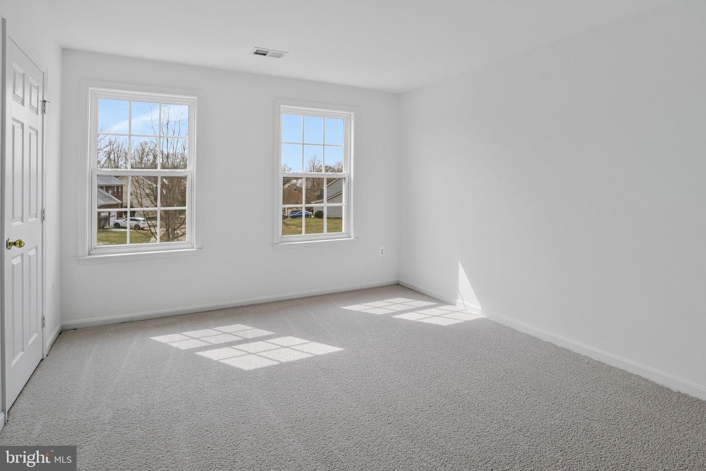 7446 Tottenham Drive photo 34