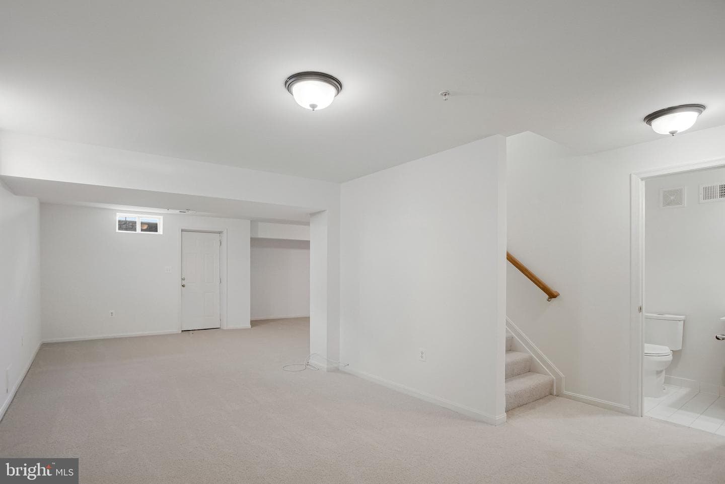 7446 Tottenham Drive photo 36