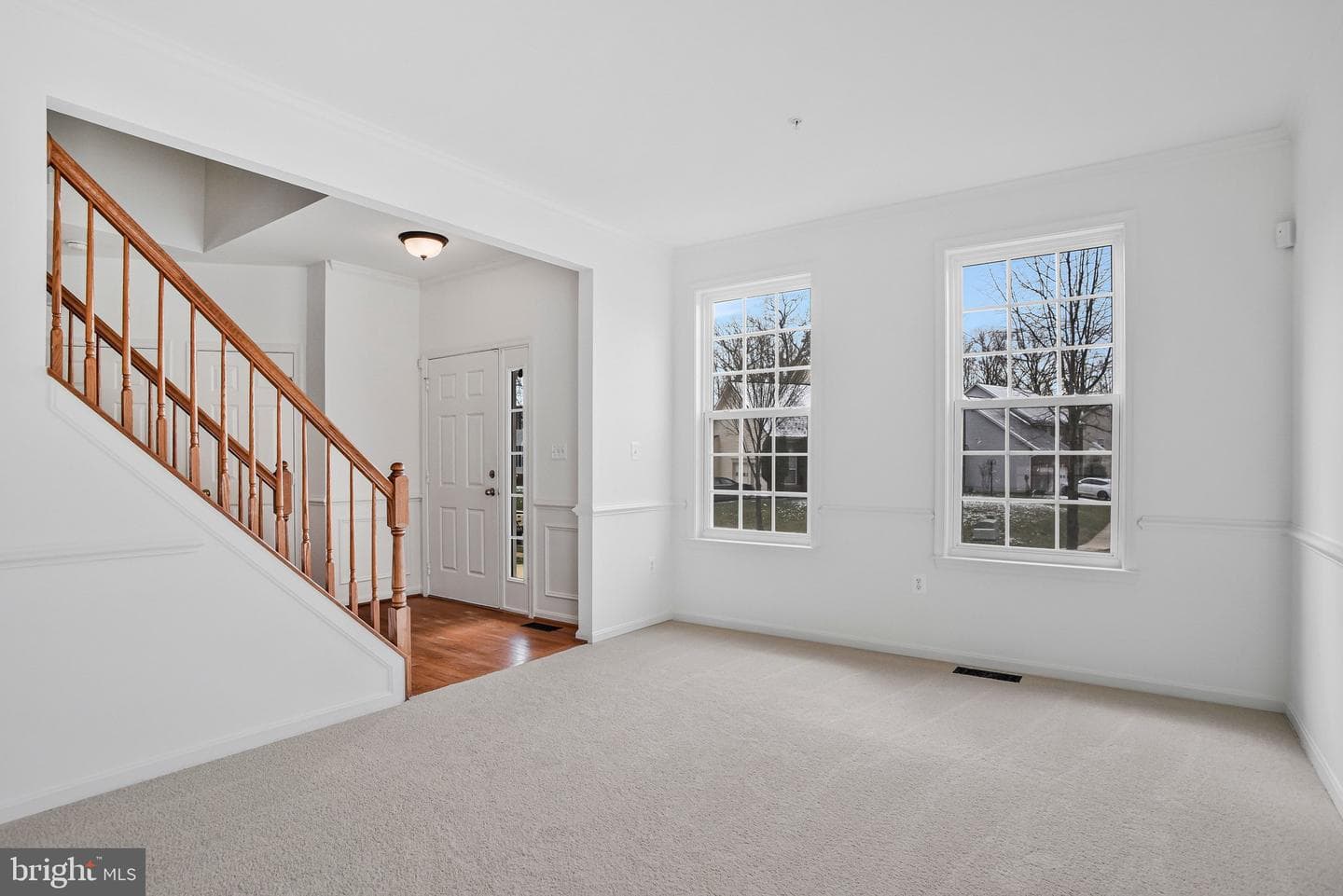 7446 Tottenham Drive photo 5