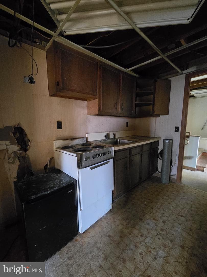 15410 Homeland Drive photo 3