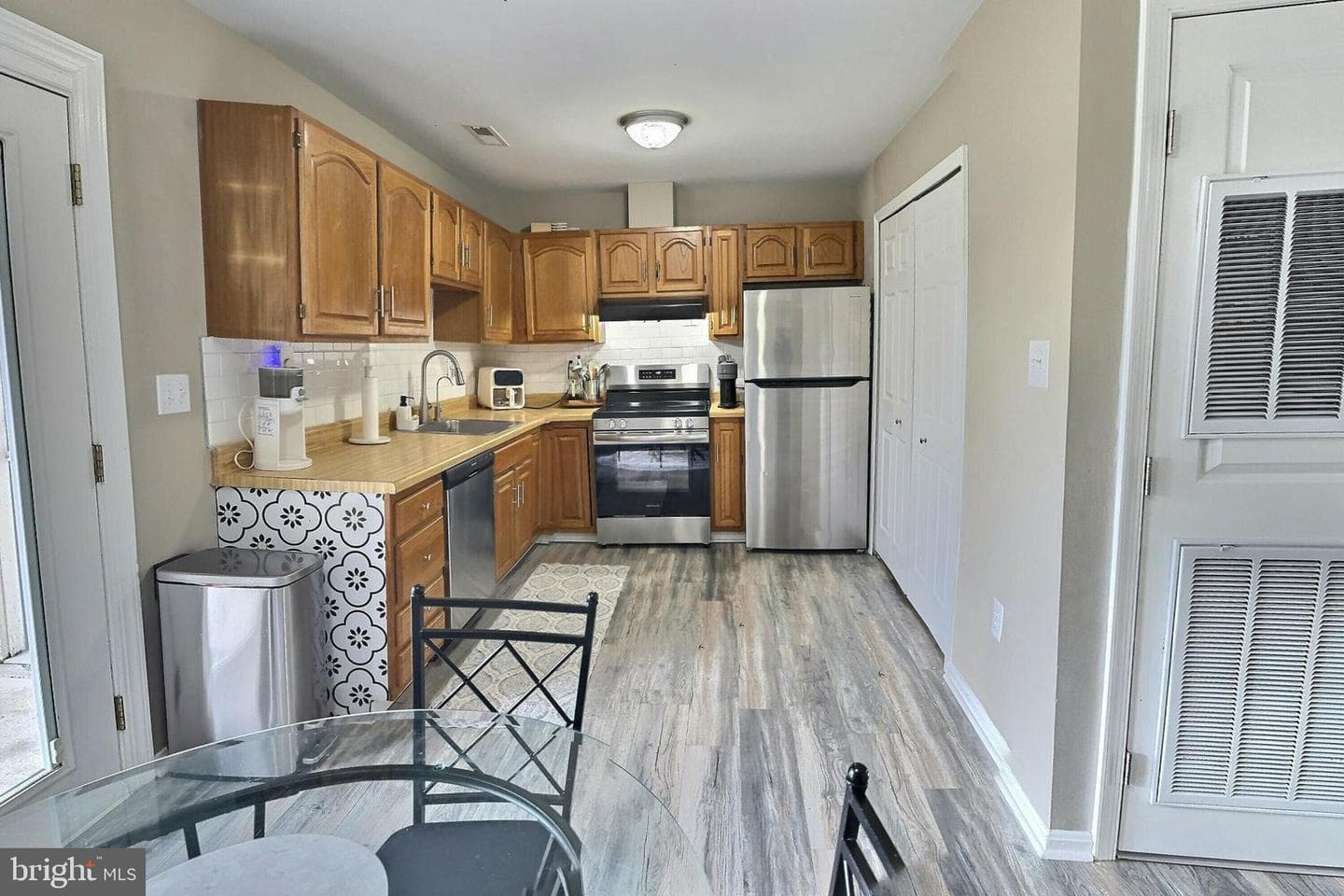 3269 Westdale Court photo 6