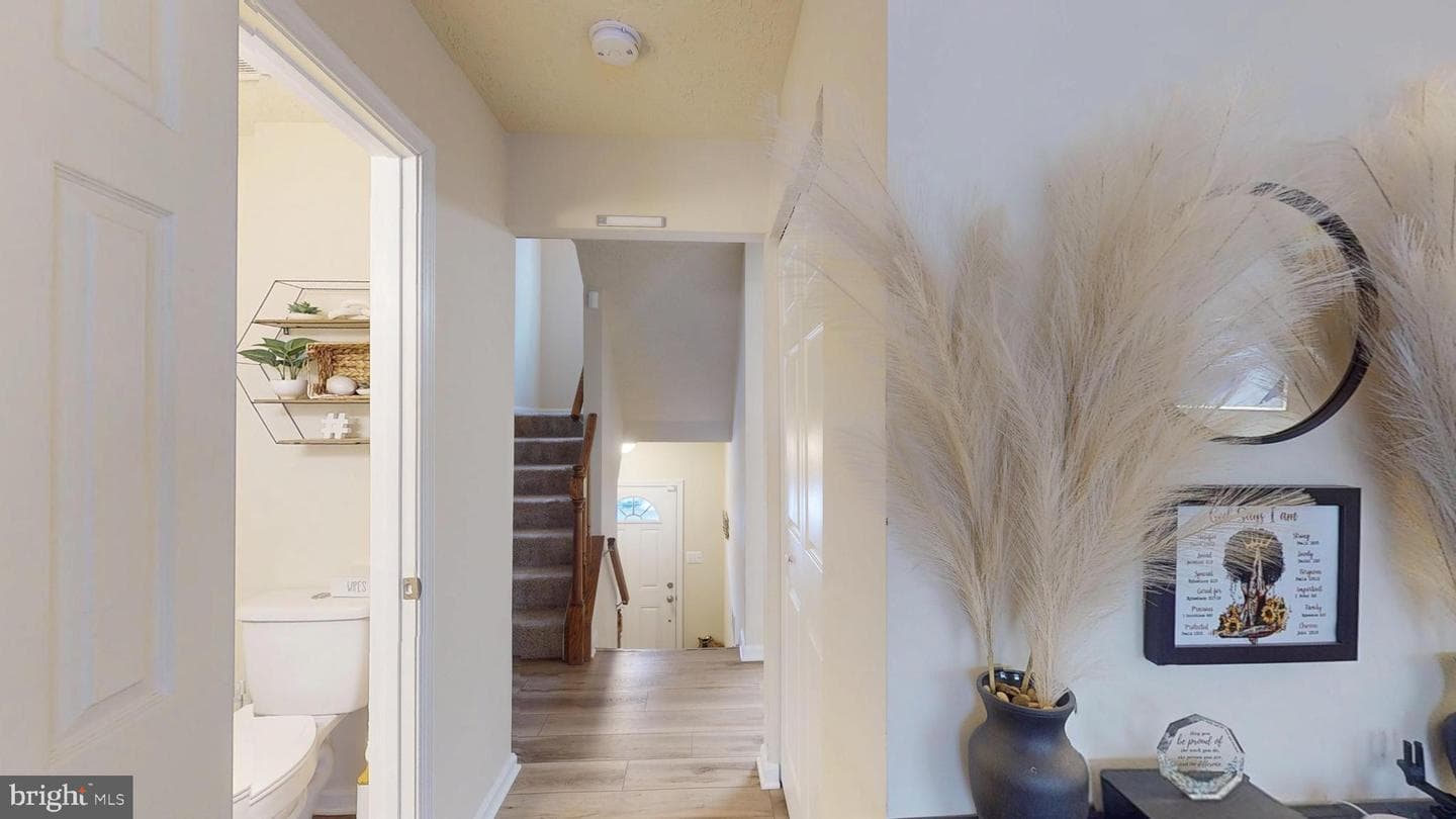 15 Oakside Lane photo 17