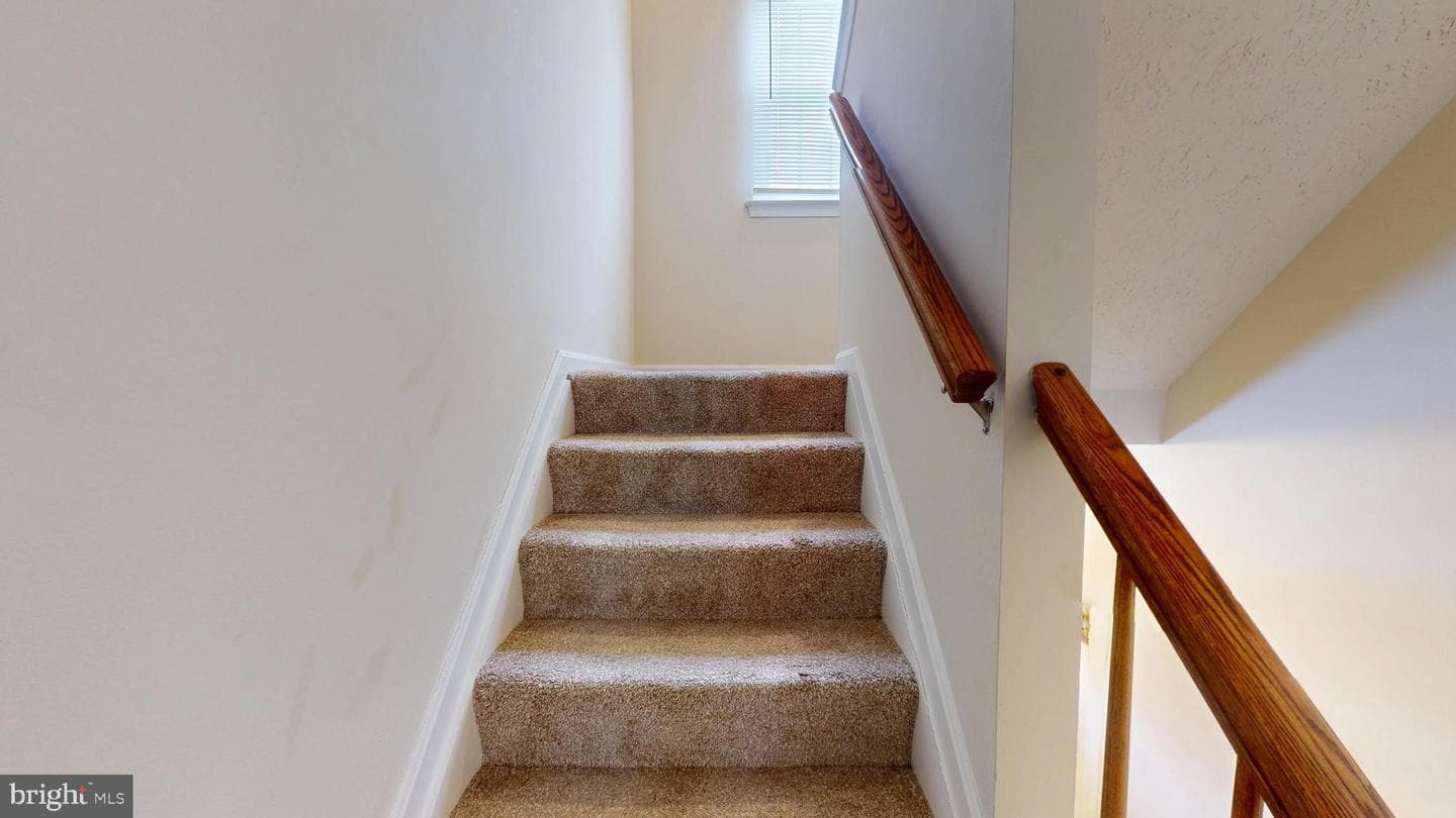 15 Oakside Lane photo 30