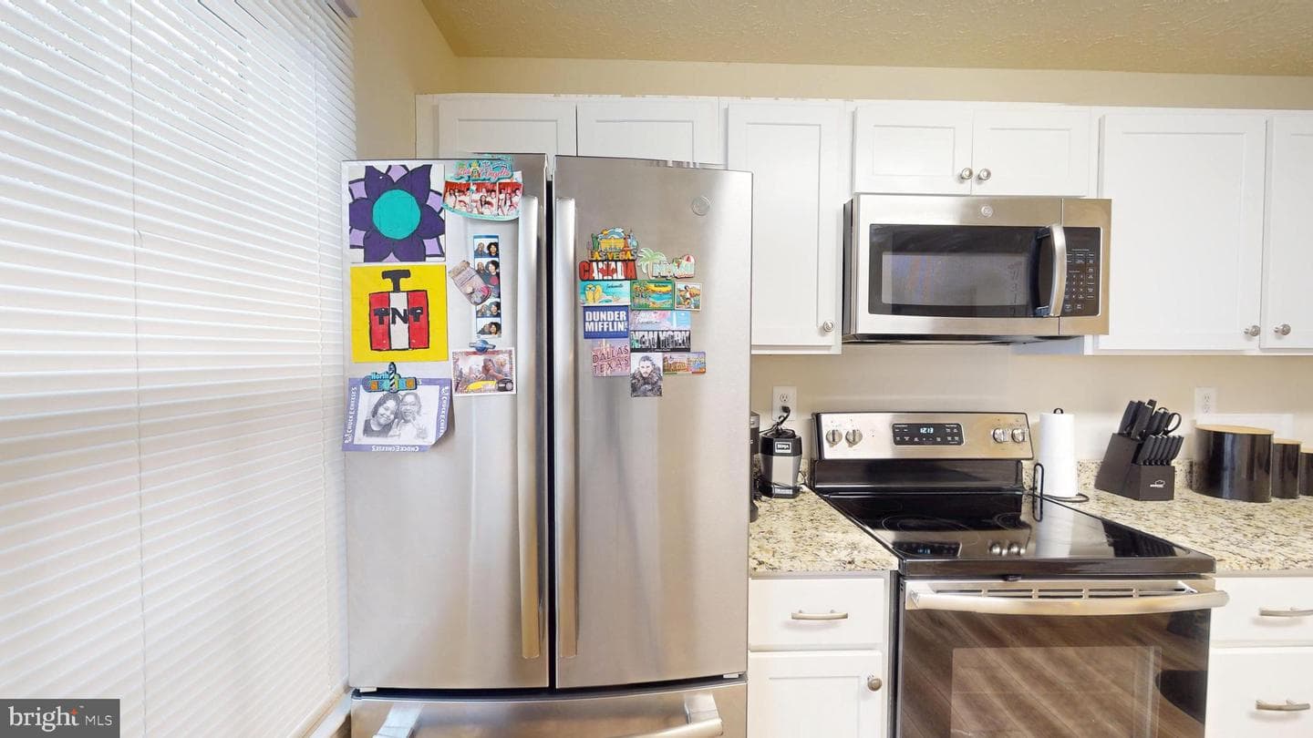 15 Oakside Lane photo 42