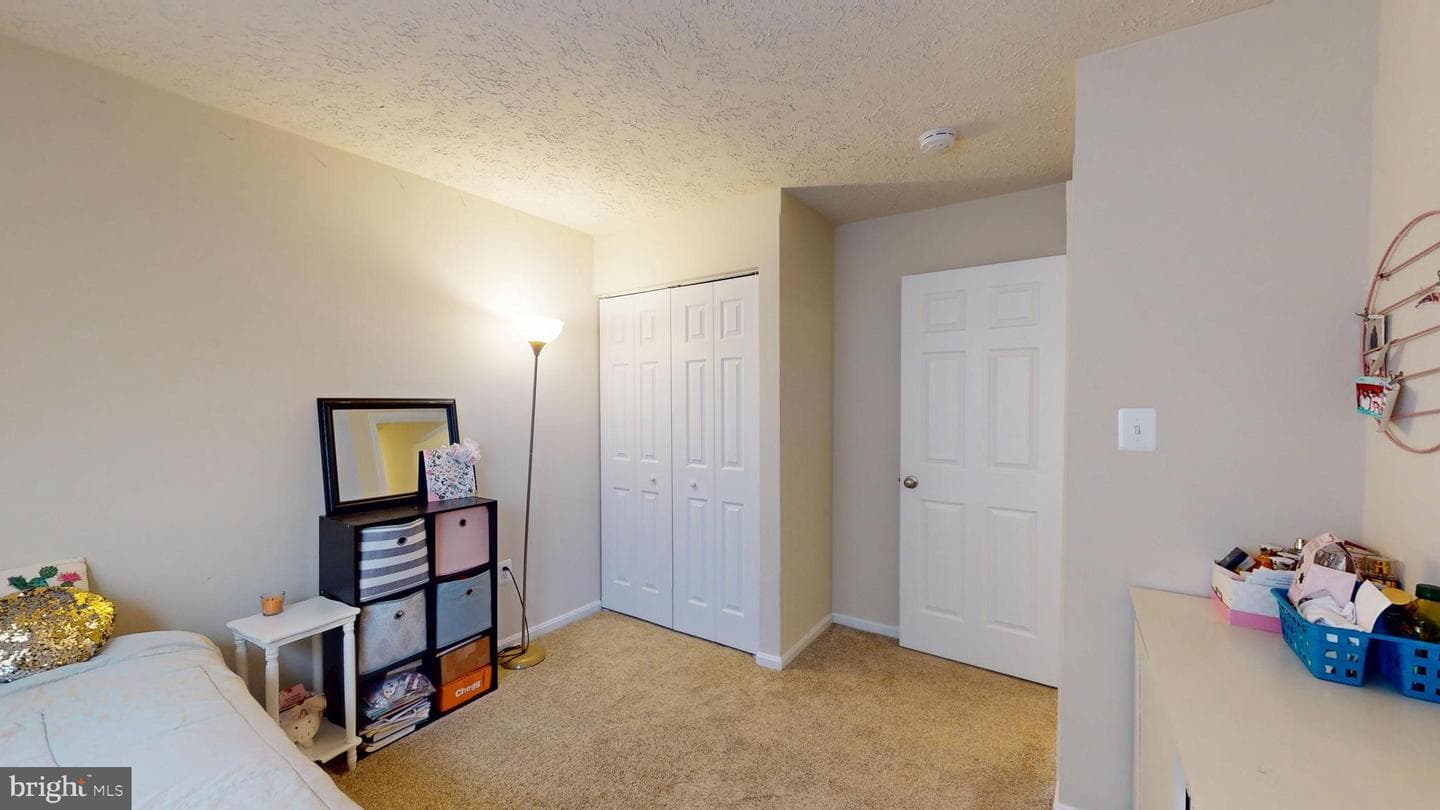 15 Oakside Lane photo 51