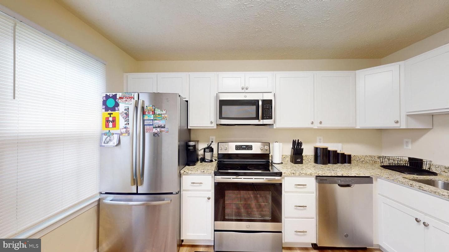 15 Oakside Lane photo 6