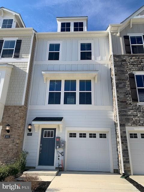 5617 Ludlow Place photo 2