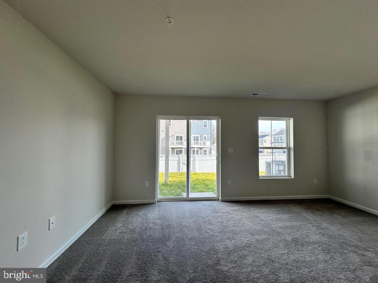 5556 Marksburg Pl photo 29