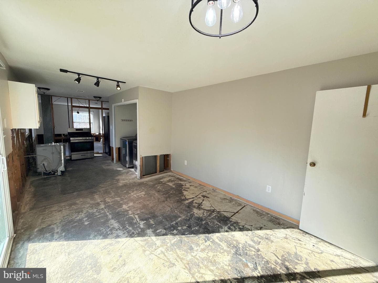 138 Jefferson Road photo 20