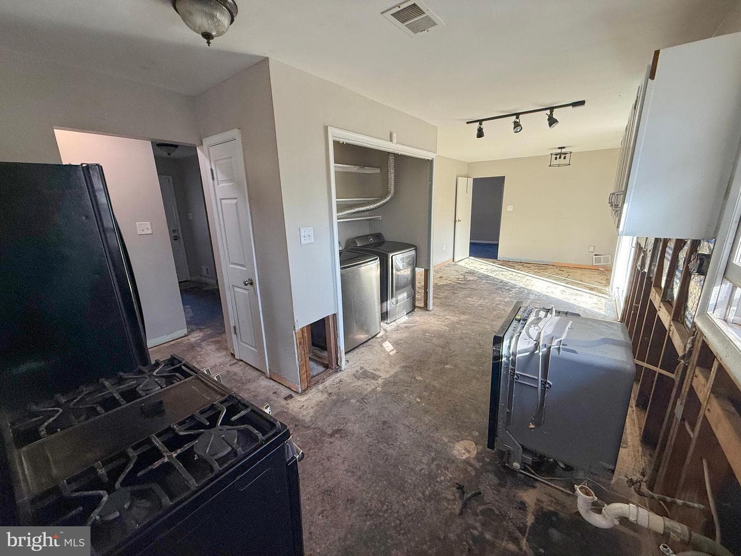 138 Jefferson Road photo 24