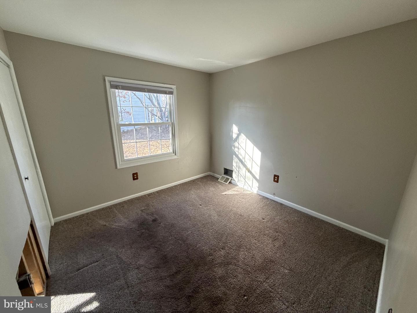 138 Jefferson Road photo 5