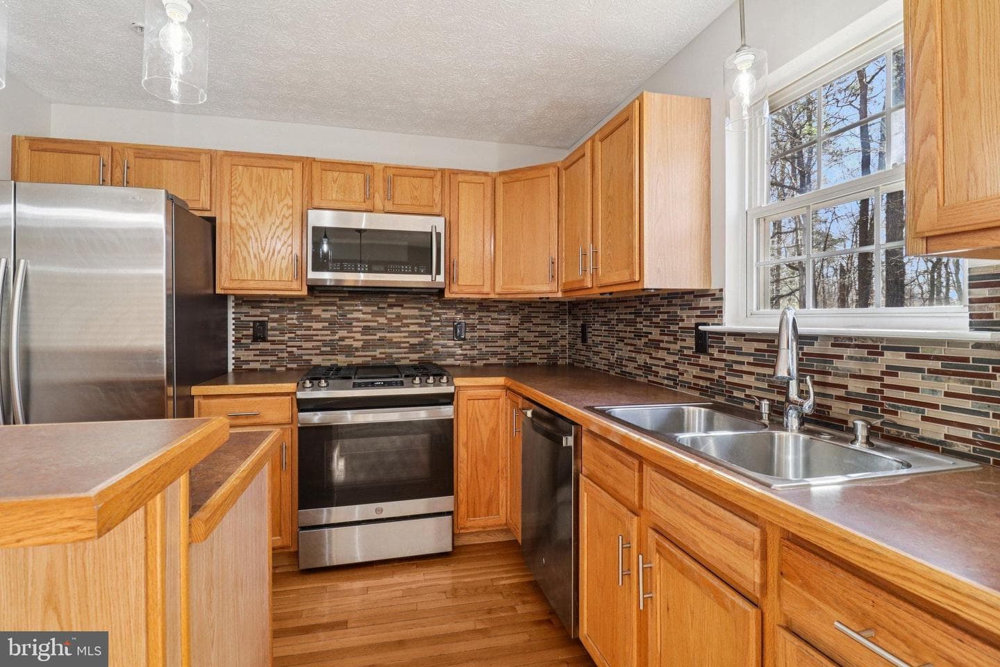 8033 Bloomsbury Place photo 18