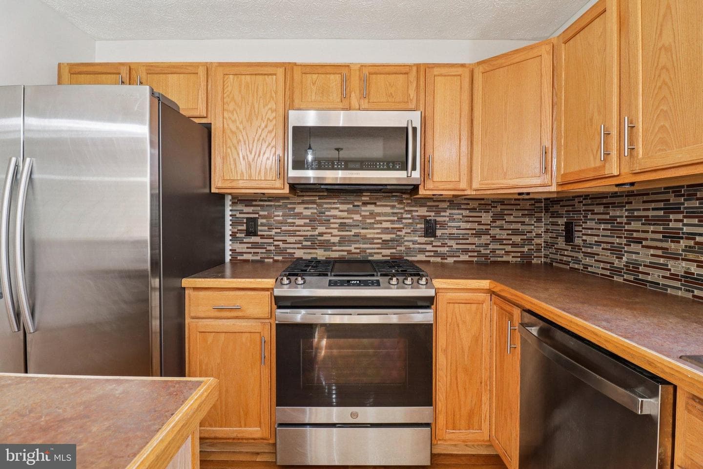 8033 Bloomsbury Place photo 19