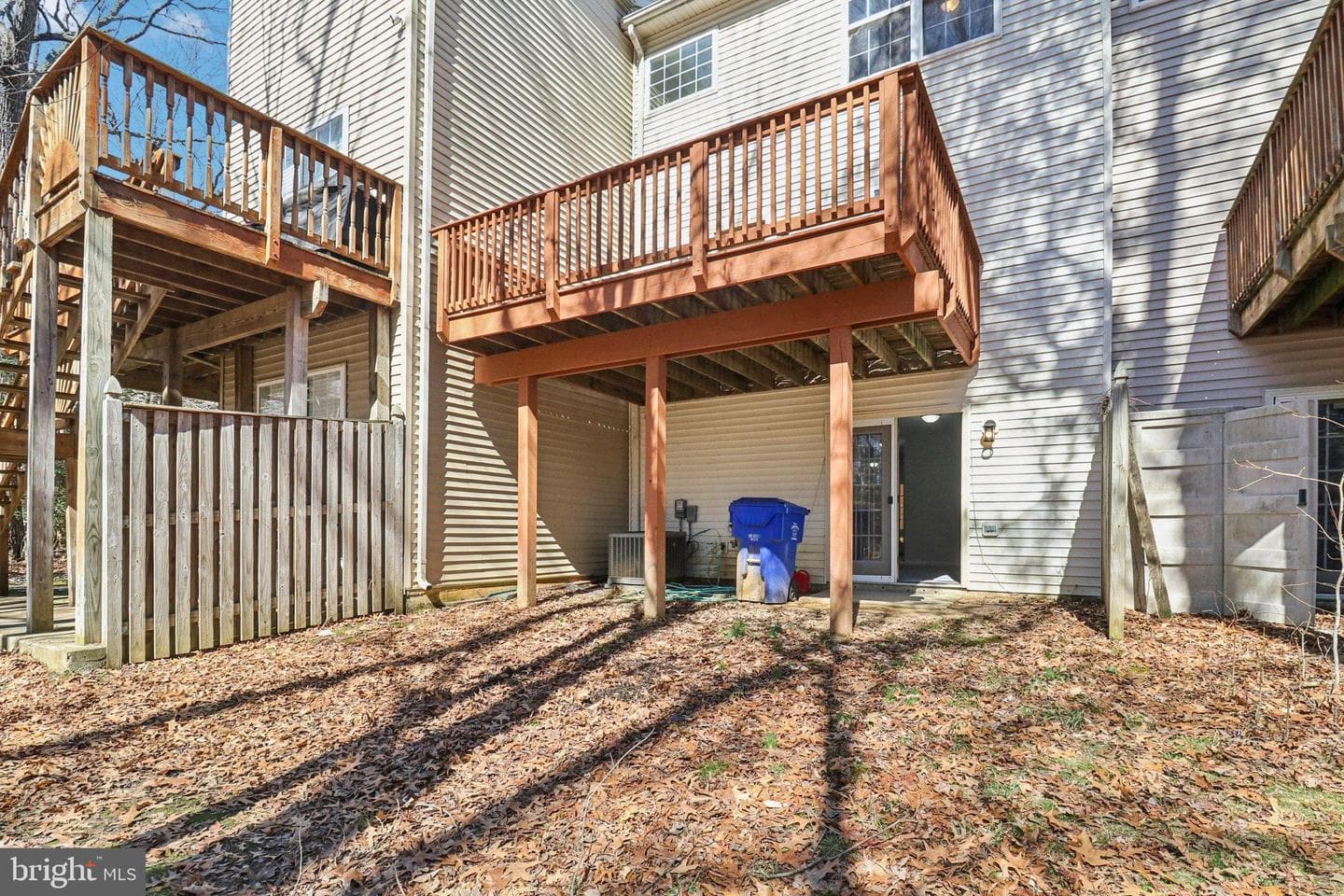 8033 Bloomsbury Place photo 45