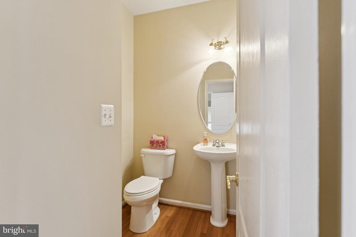 3380 Braemar Court photo 11