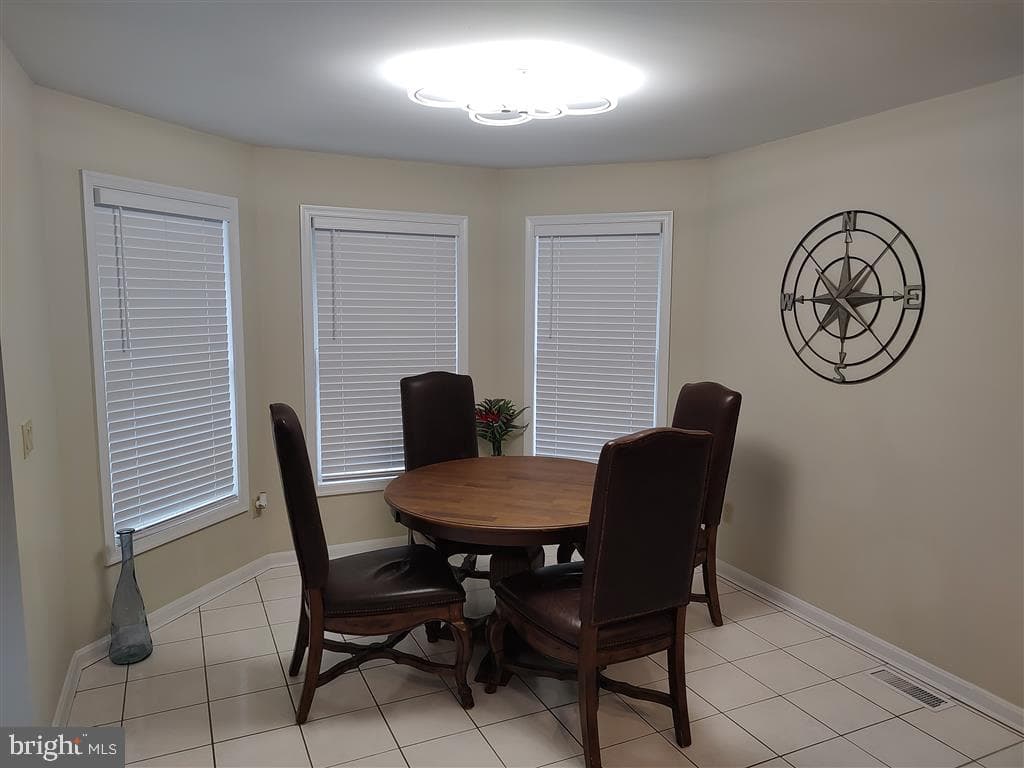 7120 Langley Court photo 11