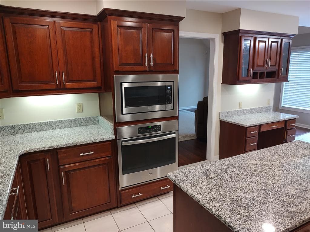 7120 Langley Court photo 9