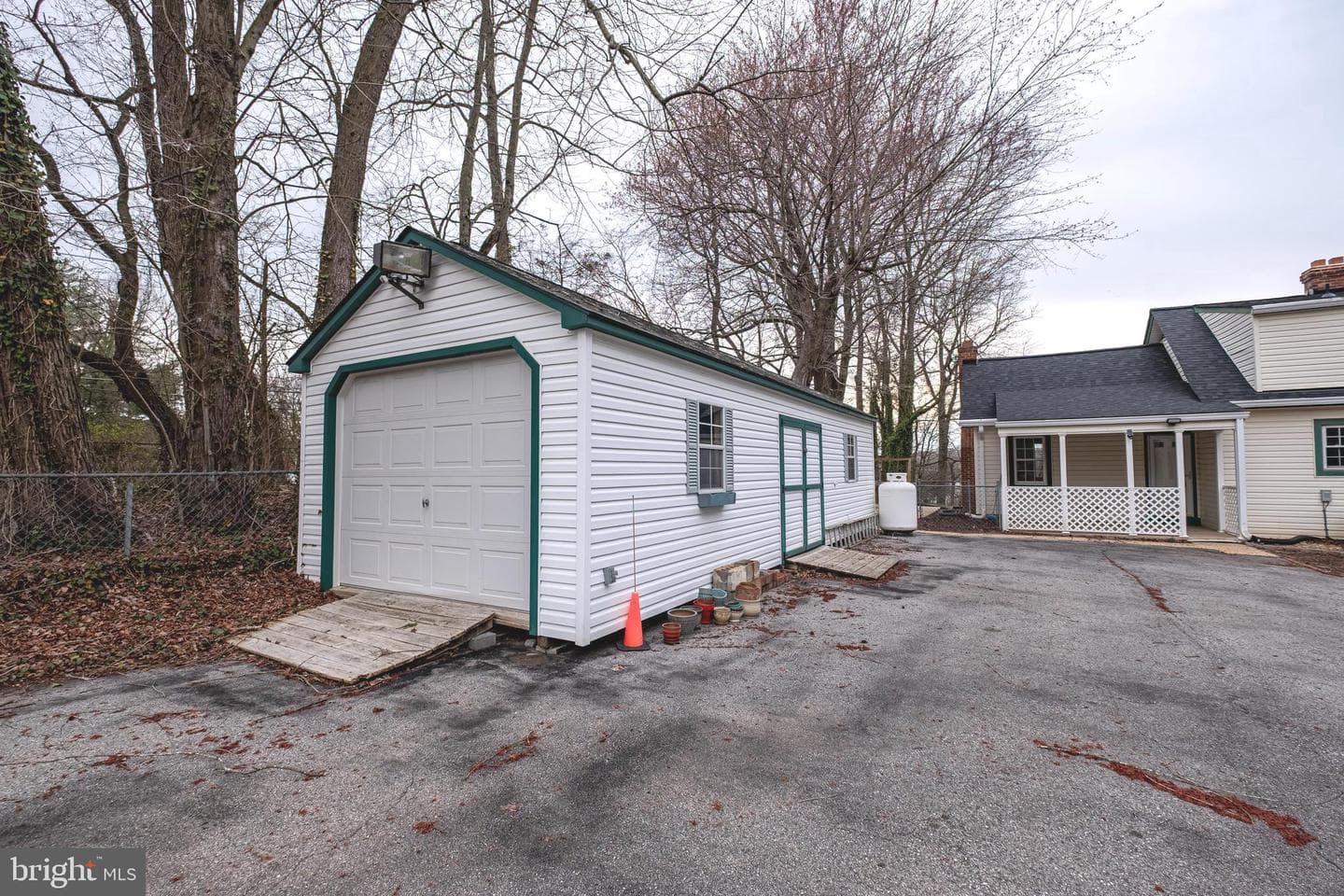 5680 Bryantown Road photo 32