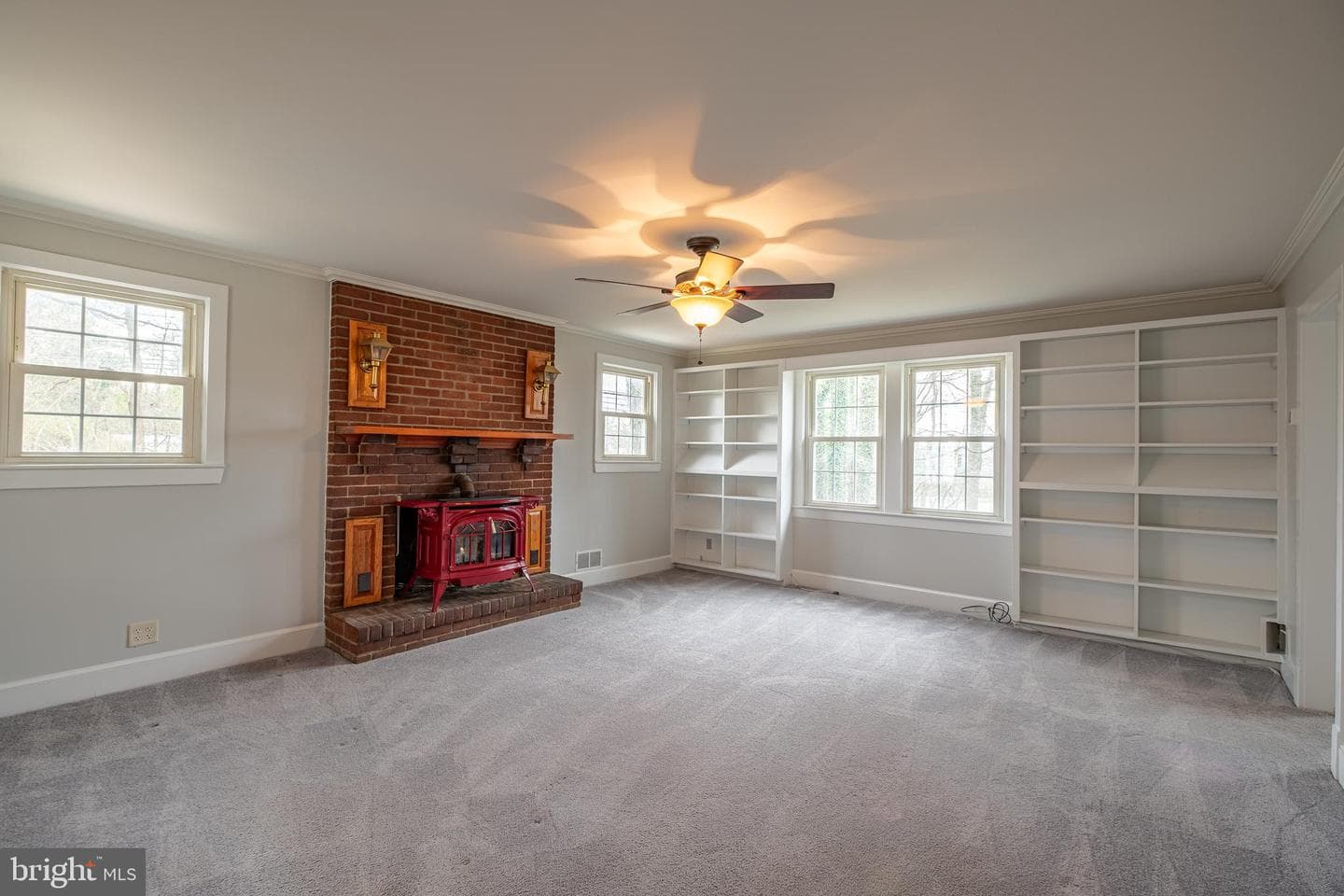 5680 Bryantown Road photo 4