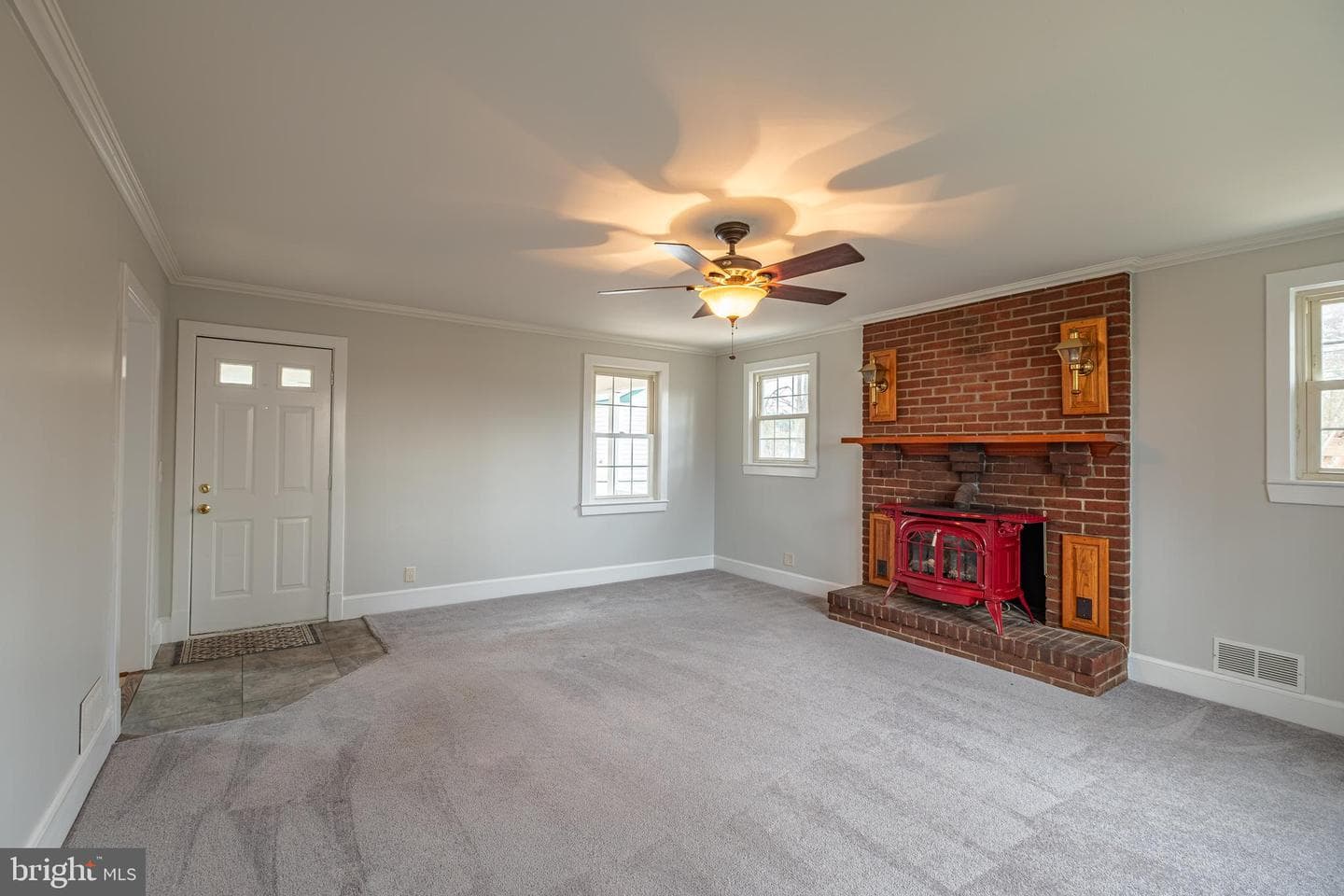 5680 Bryantown Road photo 5