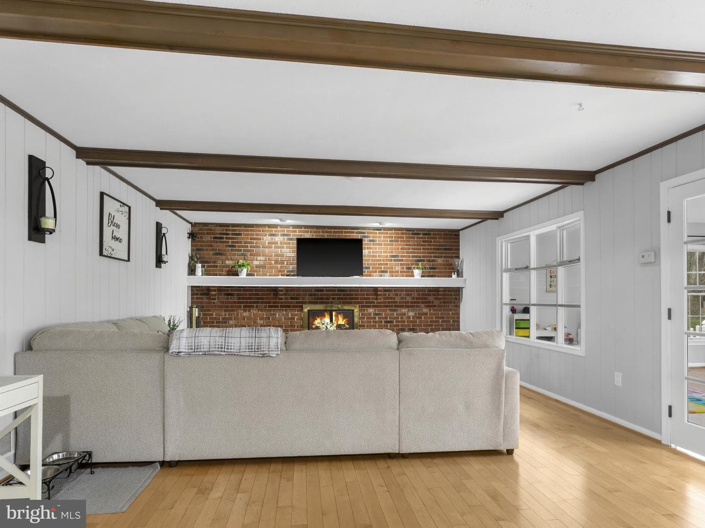 11074 Ellinger Drive photo 11