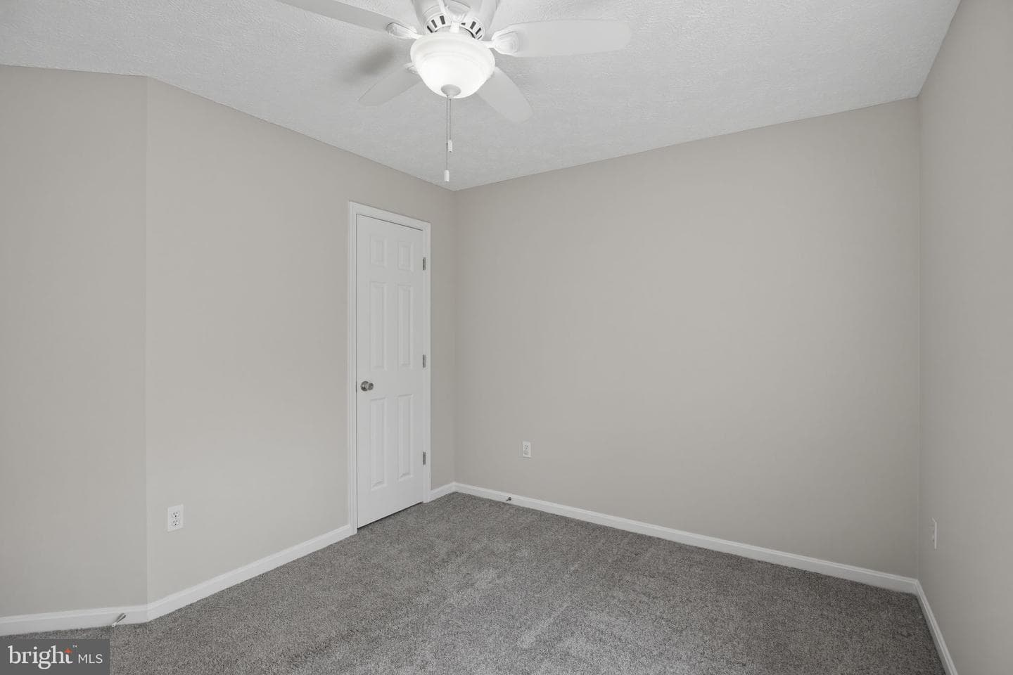 4800 Blueberry Drive photo 40