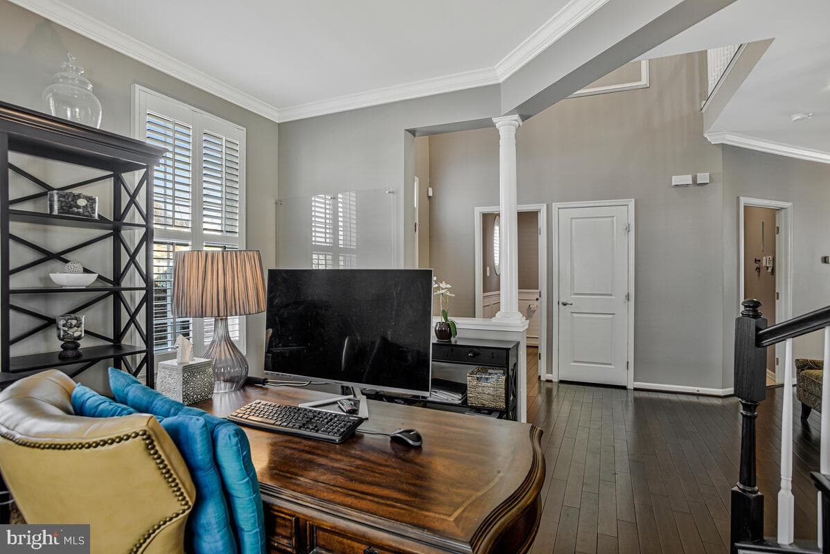 10431 Stone Pine Avenue photo 8