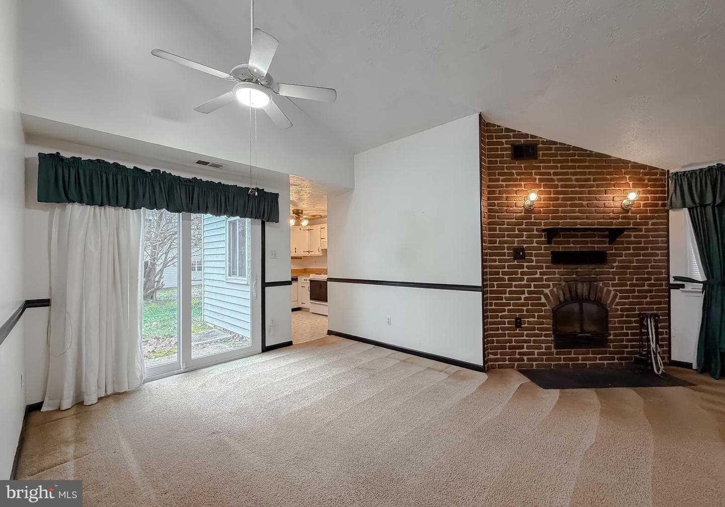 2498 Wakefield Circle photo 13