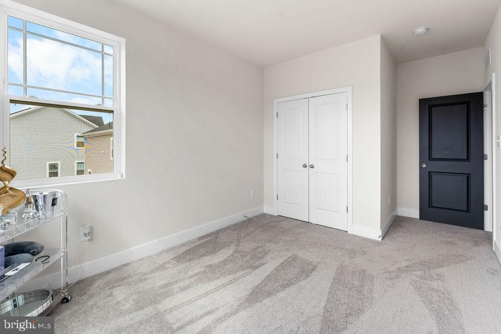 5196 Newport Circle photo 33