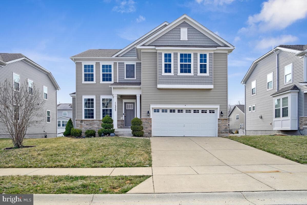 11353 Flag Court, White Plains