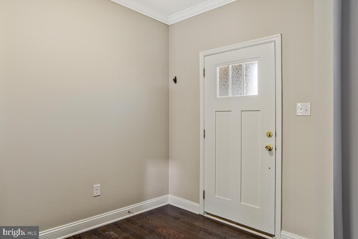 11353 Flag Court photo 5