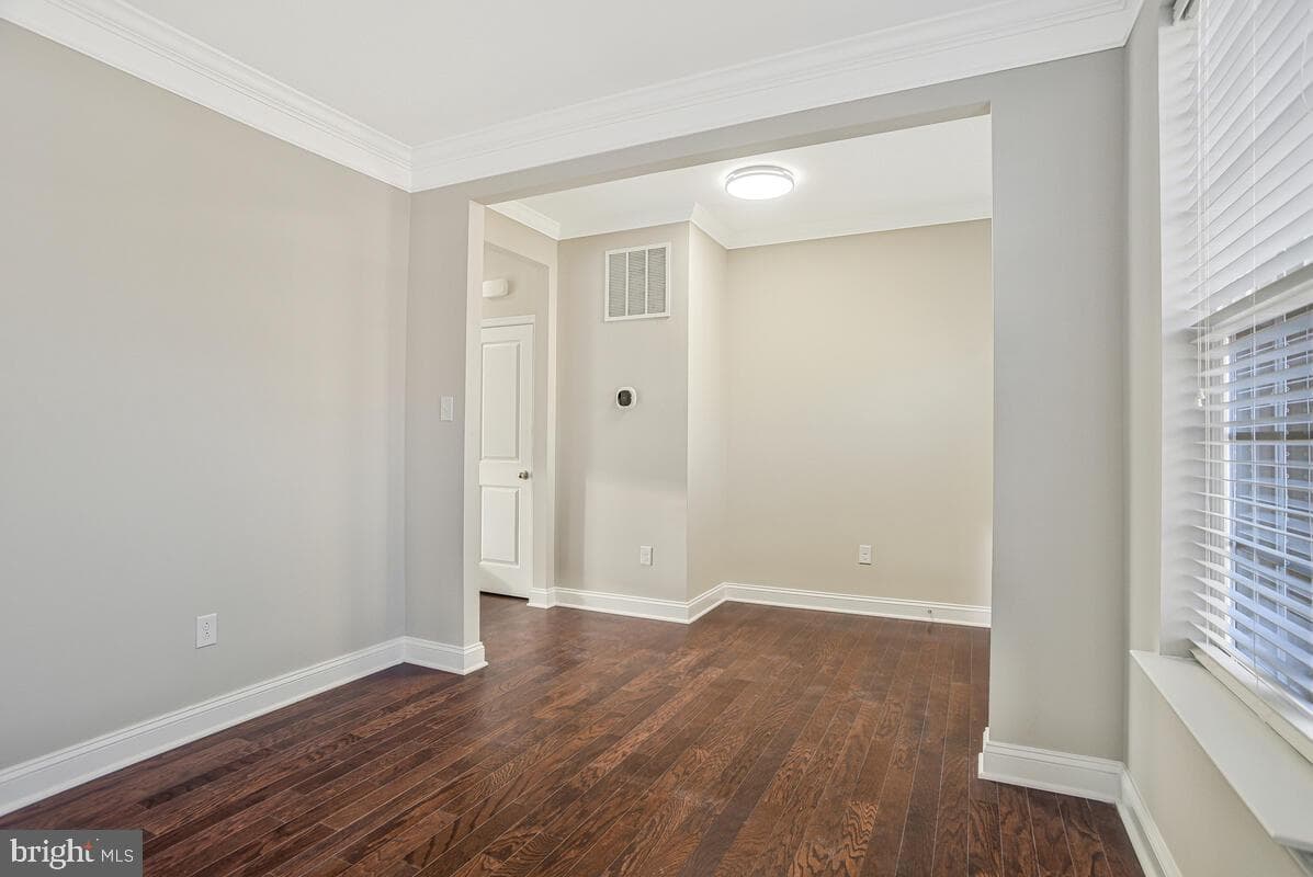 11353 Flag Court photo 7