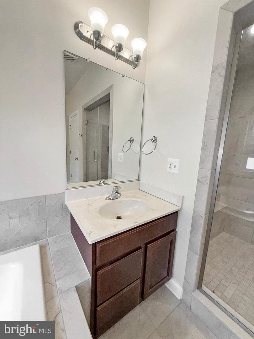 2829 Deer Creek Court photo 6