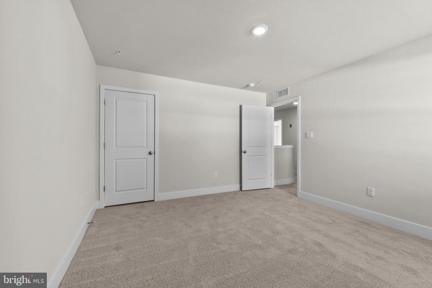 180 Wood Walk Avenue photo 21