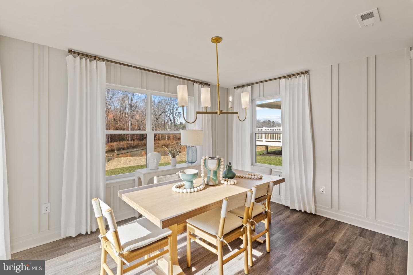 298 Long Branch Avenue photo 5