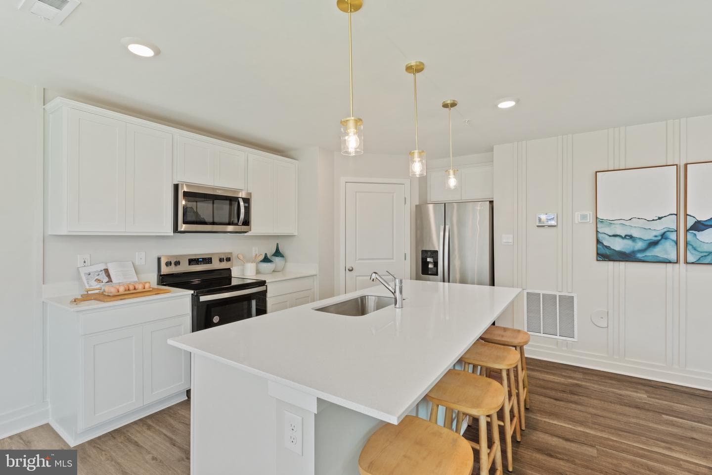 298 Long Branch Avenue photo 7