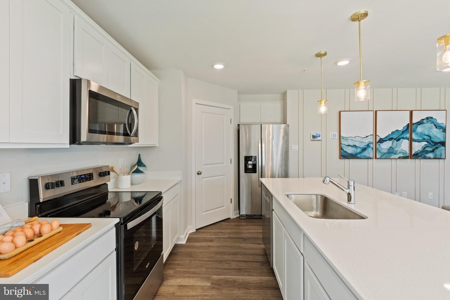 298 Long Branch Avenue photo 8